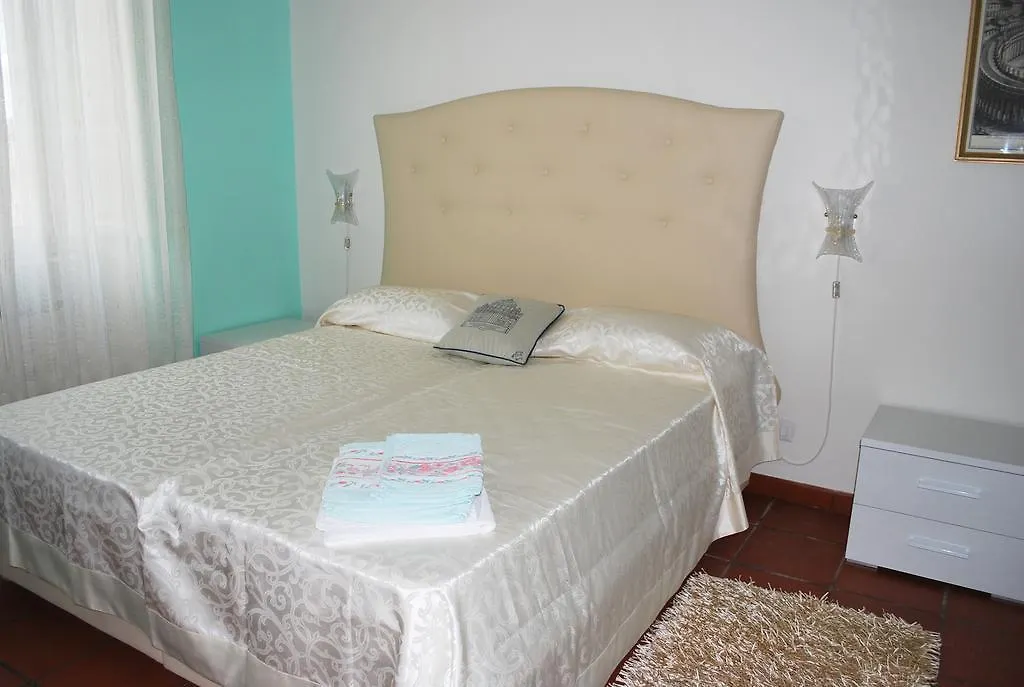 ***  San Peter'S Corner Bed & Breakfast Rome Italy