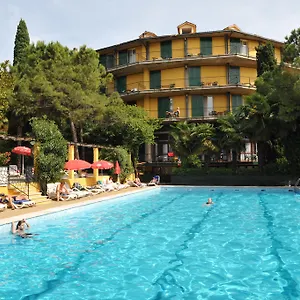 Palme & Hotel